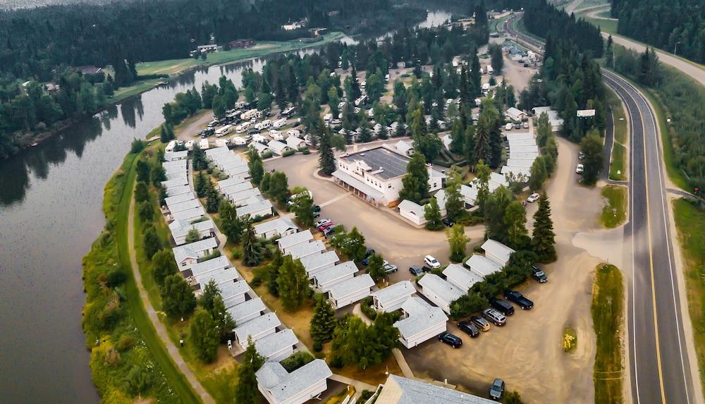River'S Edge Resort Fairbanks Exterior photo