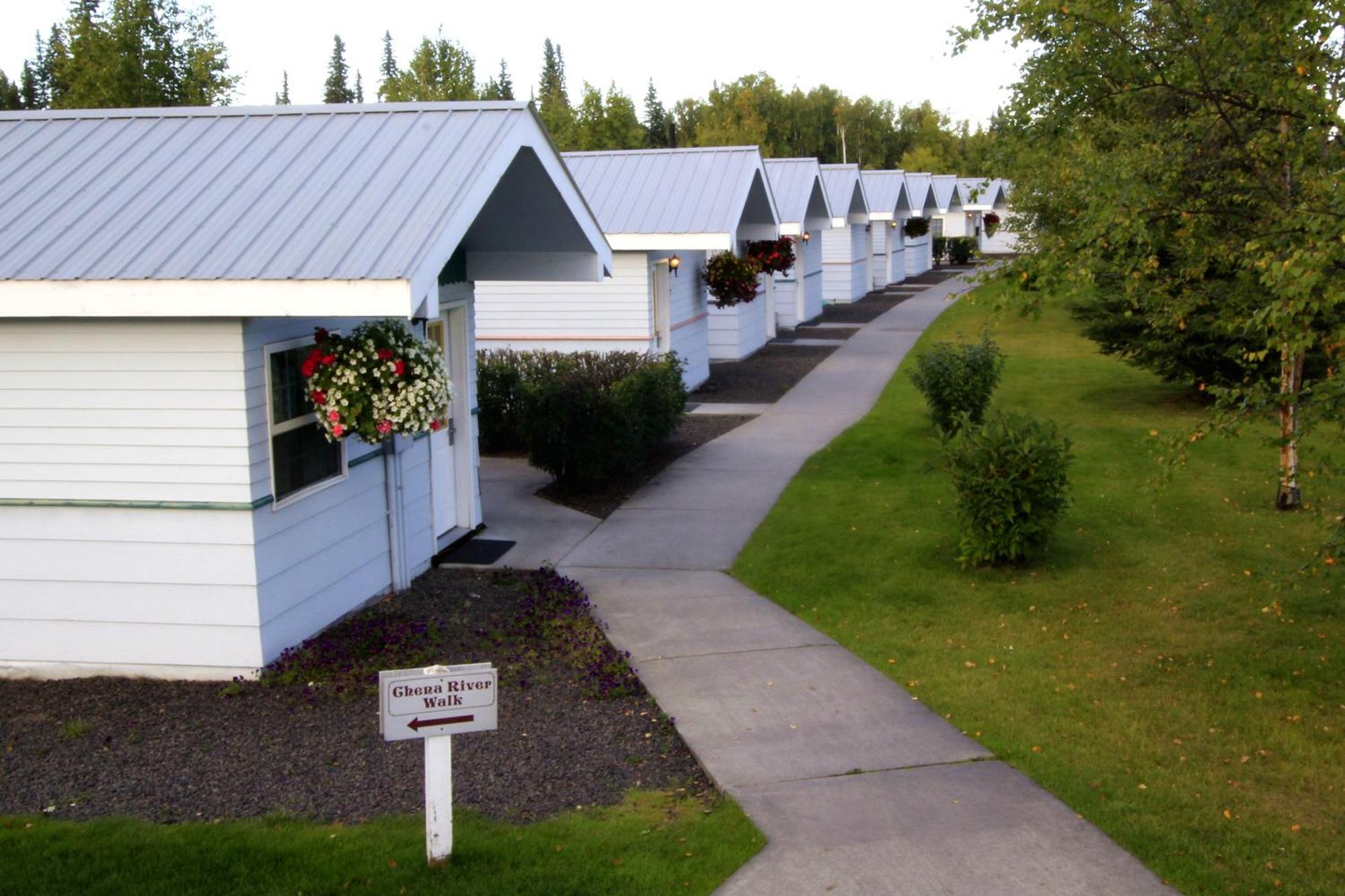 River'S Edge Resort Fairbanks Exterior photo